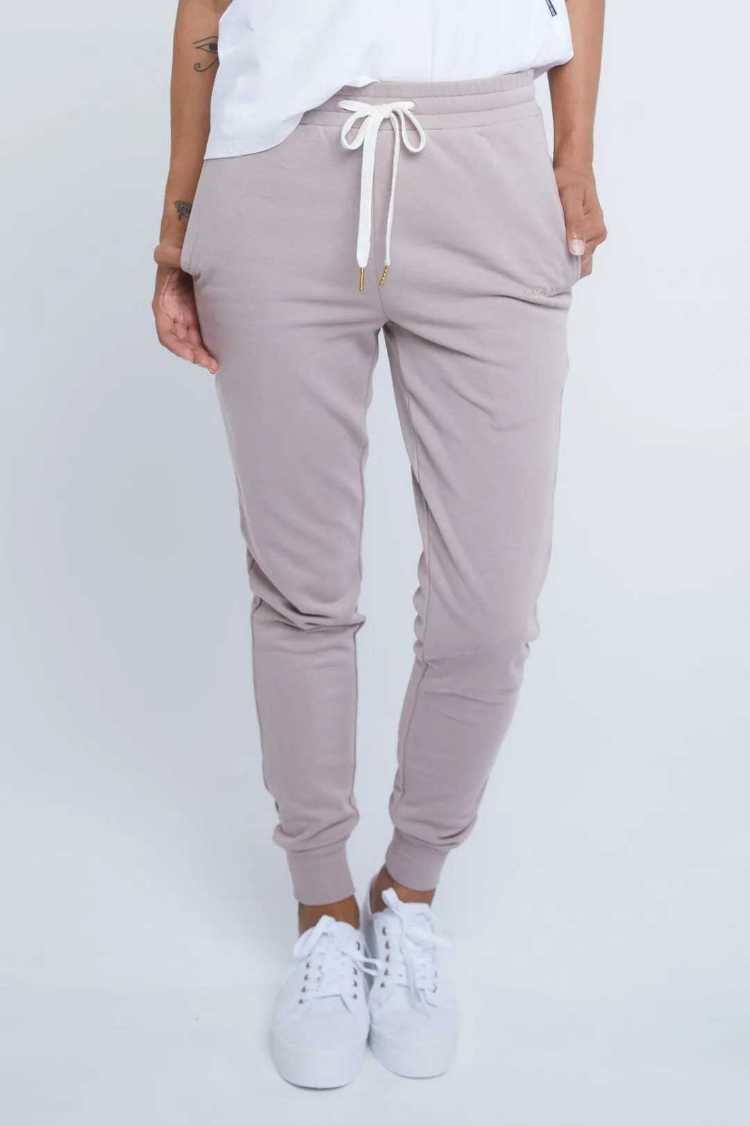 CASA AMUK - Jogger Taupe