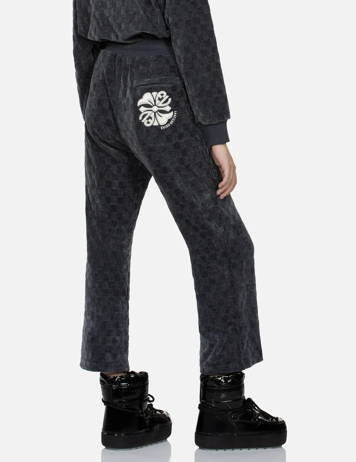 Concave Check Pattern Kamon Embroidery Straight Fit Sweatpants