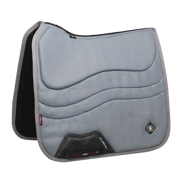 LeMieux Ultra Mesh Dressage Square | Ingatestone Saddlery