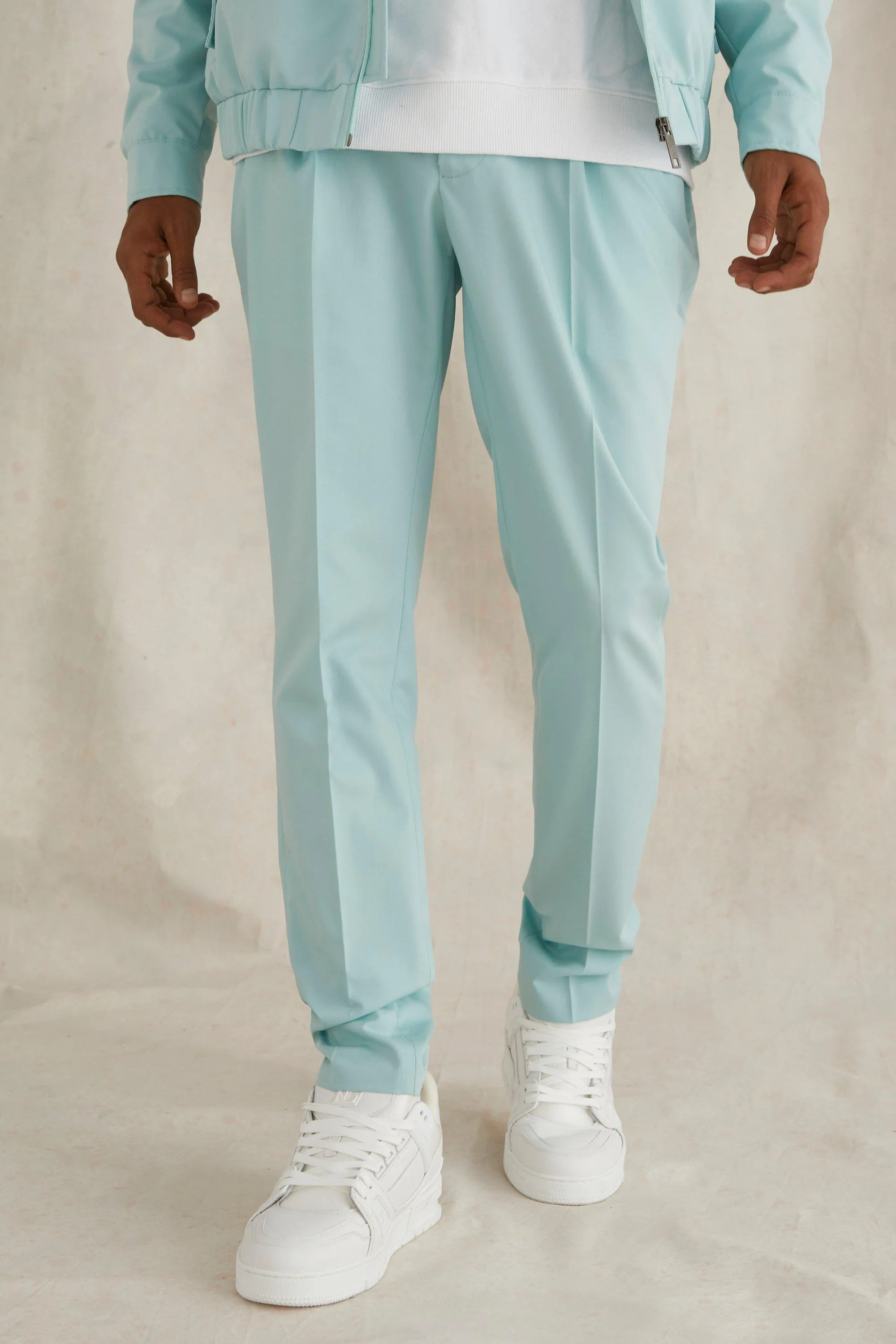 Skinny Fit Pleated Trouser | boohooMAN UK