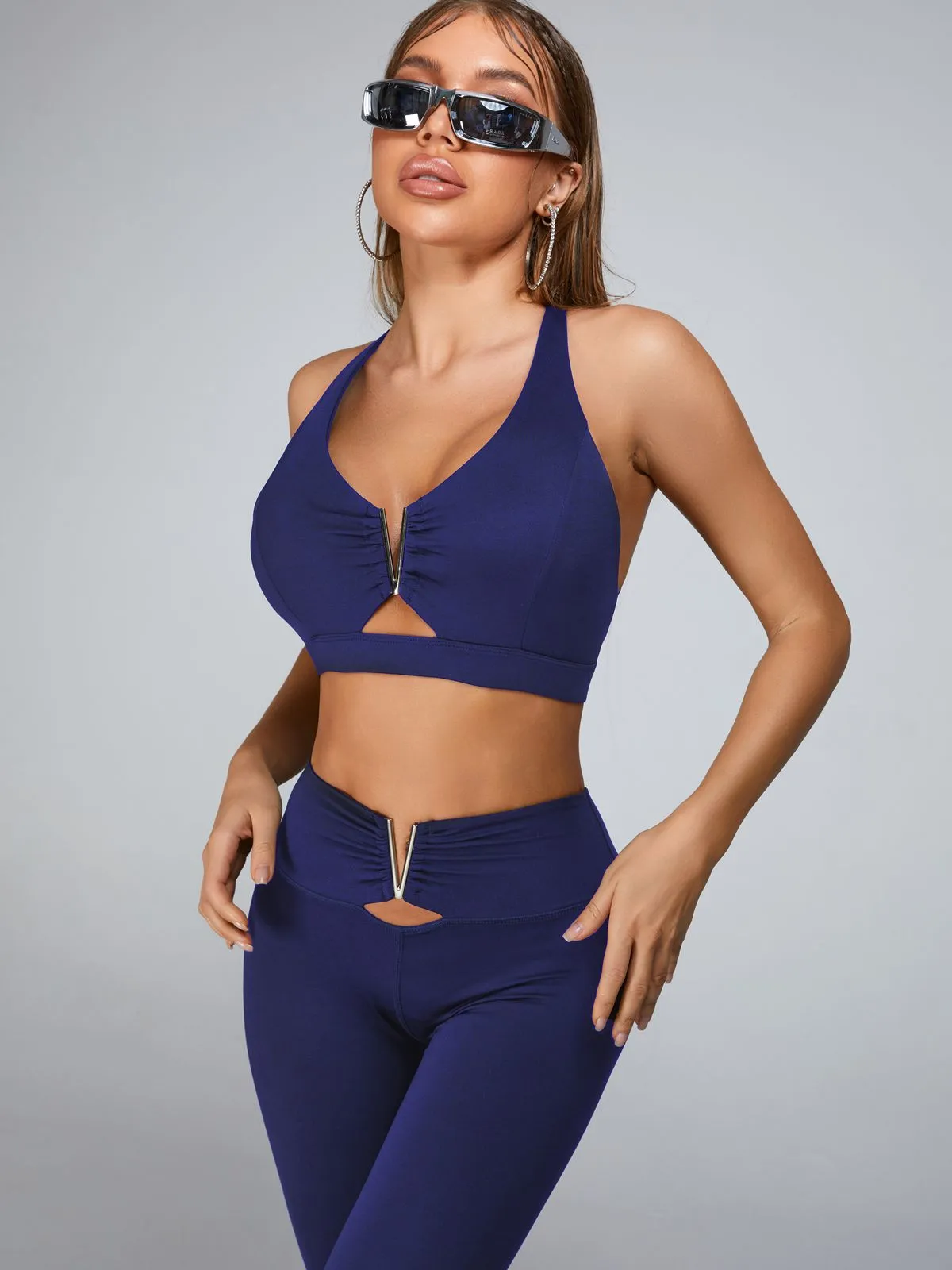 ZASUWA Female Cutout V Shape Metal Tracksuit